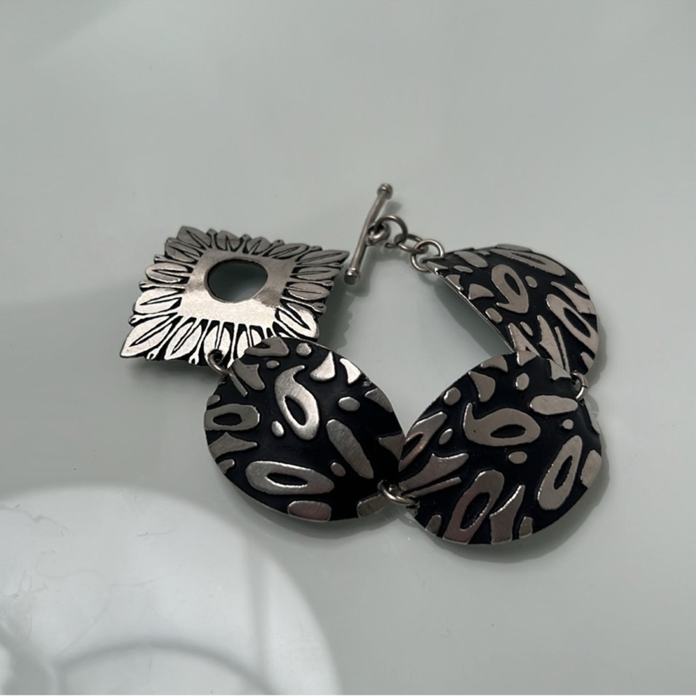 Alice Seely Tribal Cast Pewter Toggle Link Bracelet